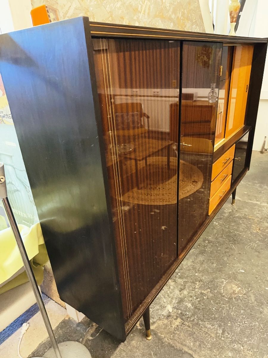 Mid-century Hoogglans High Board image 7