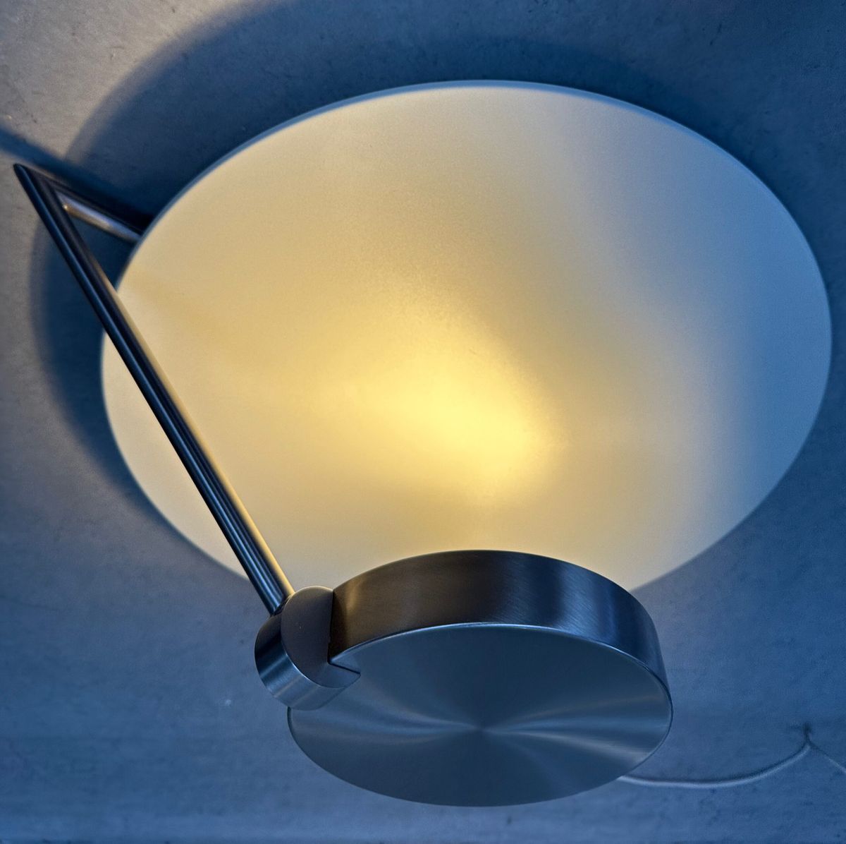 Design Plafondlamp / Wandlamp – Indirect Licht image 2
