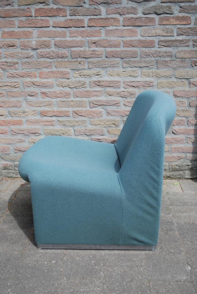 Artifort Alky Chair image 10
