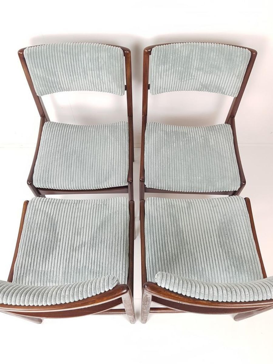 4 Vintage Stoelen Licht Blauwe Rib Nieuwe Stof image 4