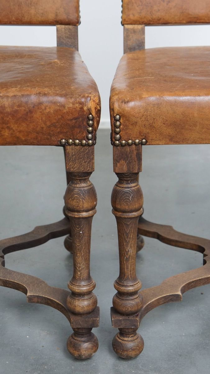 Set Van 2 Antieke Houten En Schapenleren Eetkamerstoelen Met Een Mooi Patina Uit Begin 1900 image 8