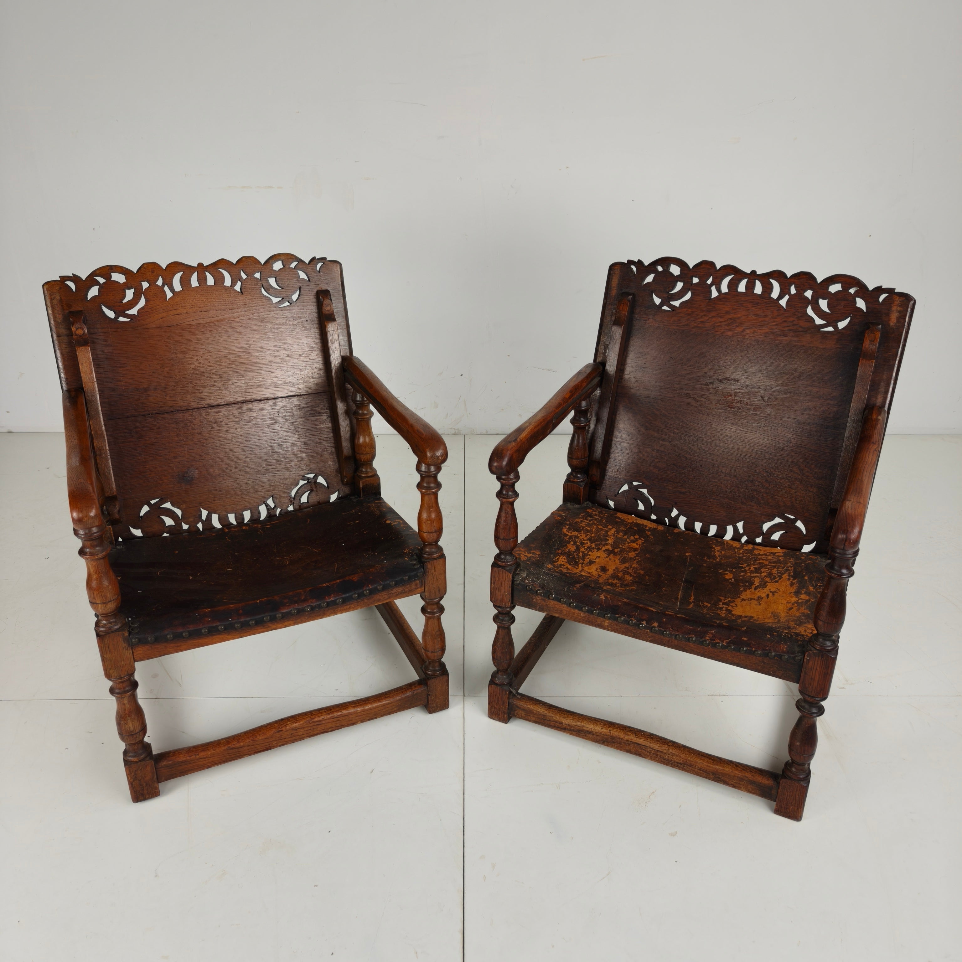 Pair Of English Antique Jacobean Monk Armchairs / Tables By F. Parker & Sons Ltd image 3