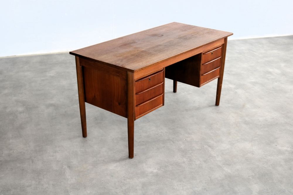 Vintage Laag Bureau | Teak | Jaren 60 | Deens image 5