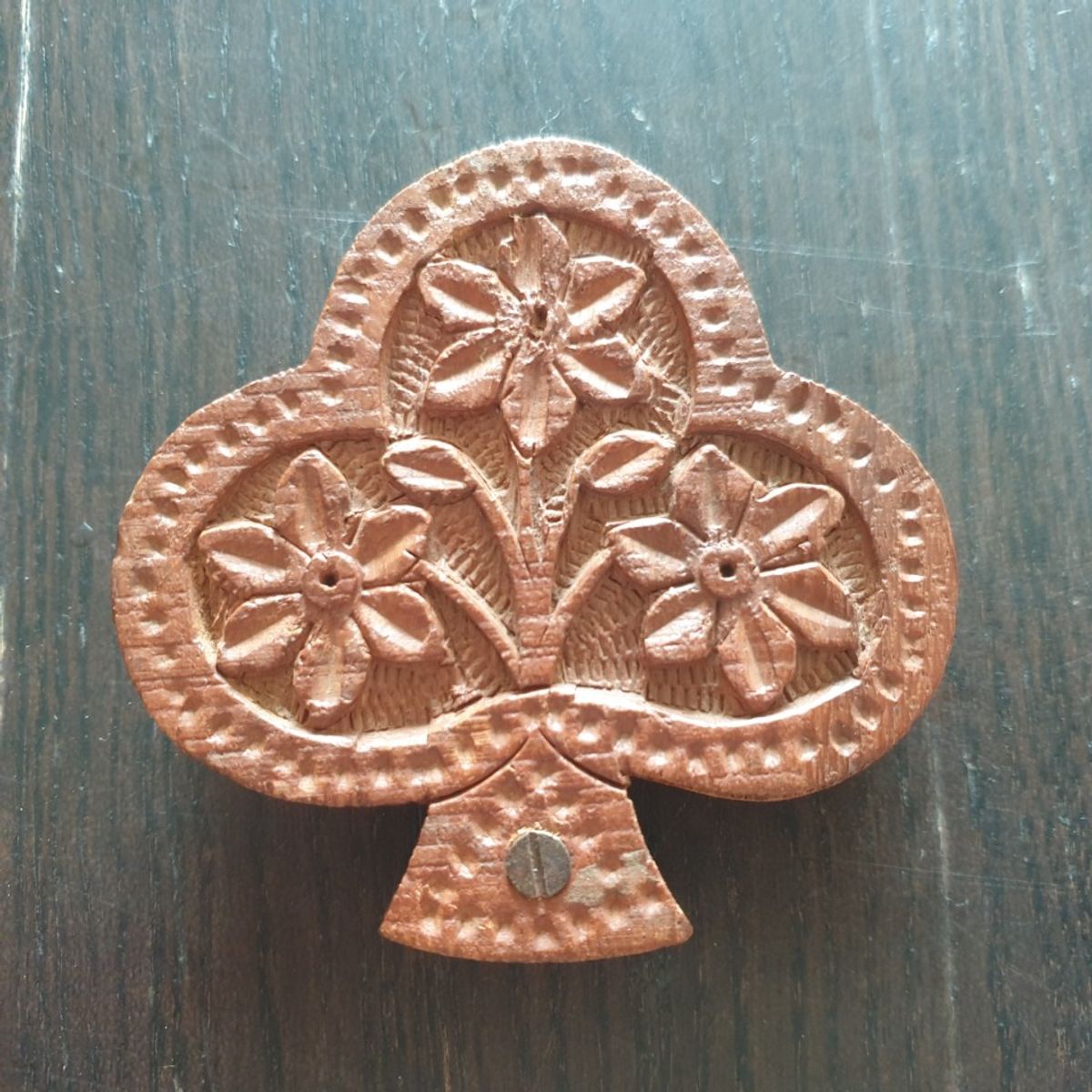 Houtsnijwerk Kruidendoosje India Klavervorm 3 Vakjes image 6
