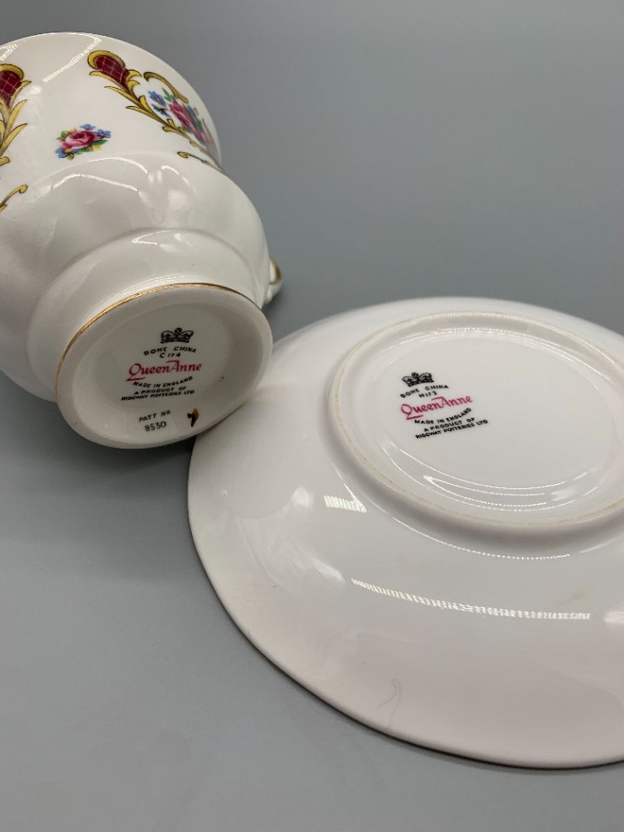 Queen Anne Bone China Kop En Schotel image 3