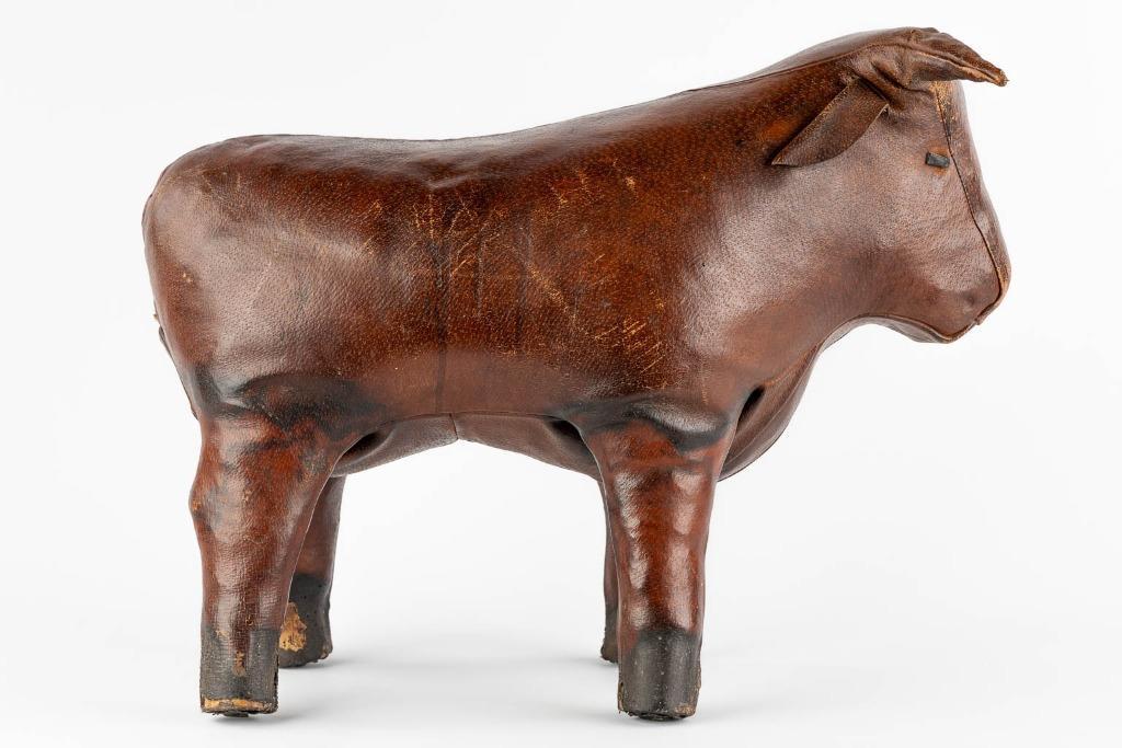 Voetbank Stier Van Omersa Voor Liberty image 5