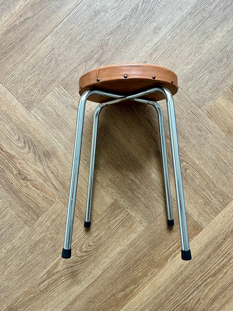Vintage Krukje Met Cognac Kleurige Zitting Jaren 60 image 5