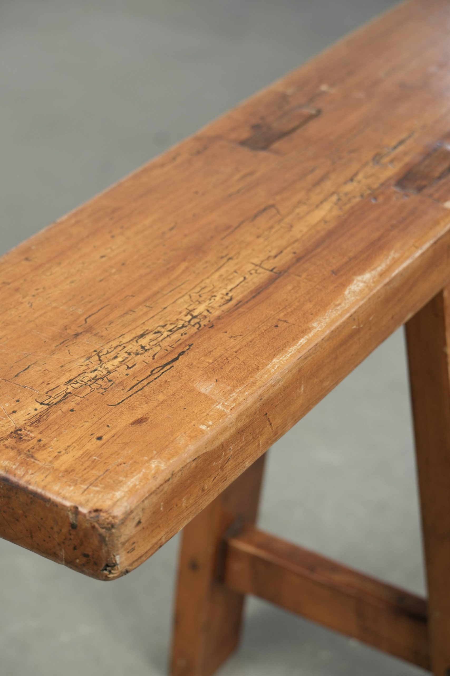 Tijdloze Franse Brocante Halbank/ Bankje Voor Aan De Eettafel Met Een Geweldige Uitstraling image 11