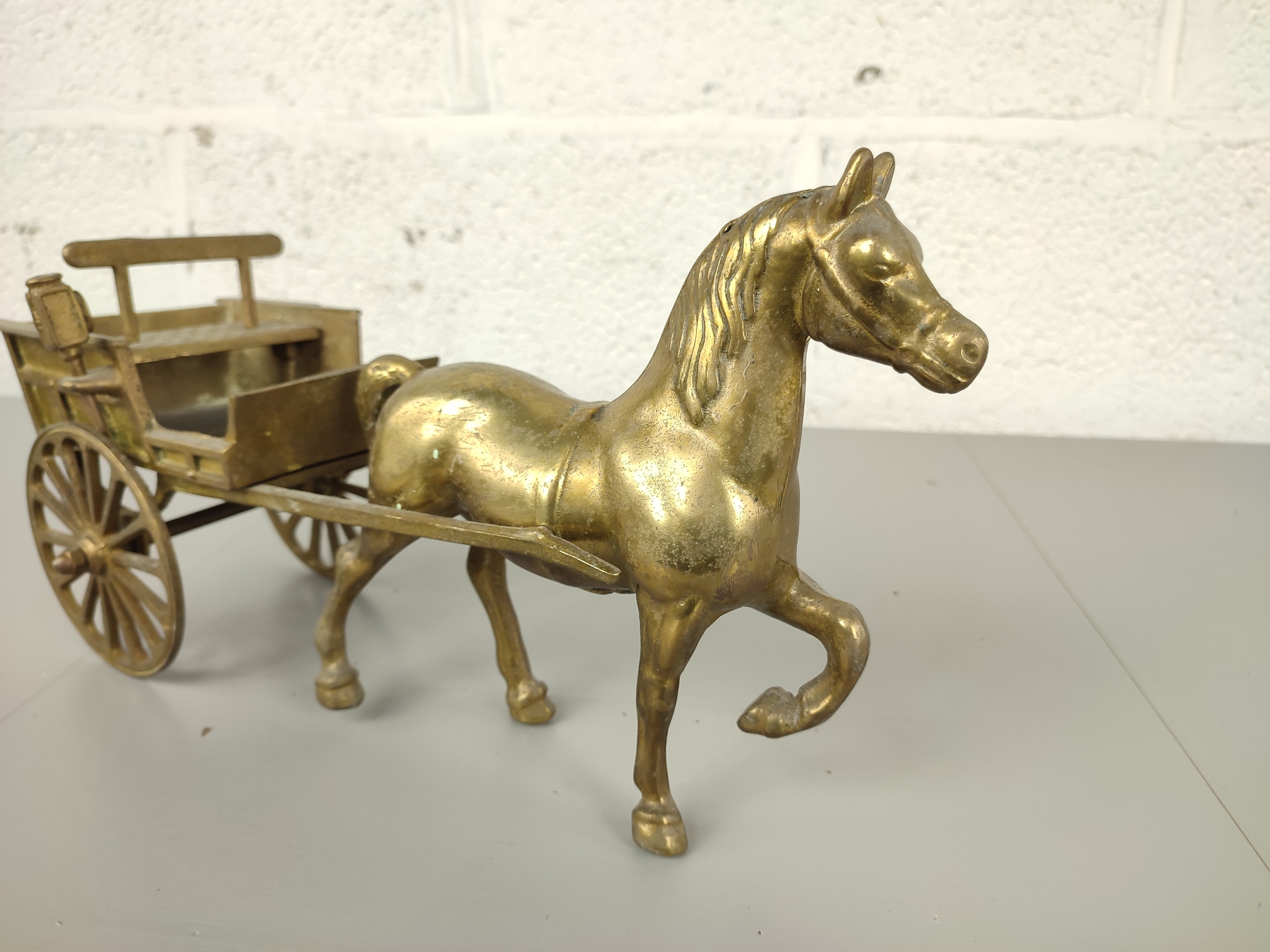 Messing Paard Met Kar image 8