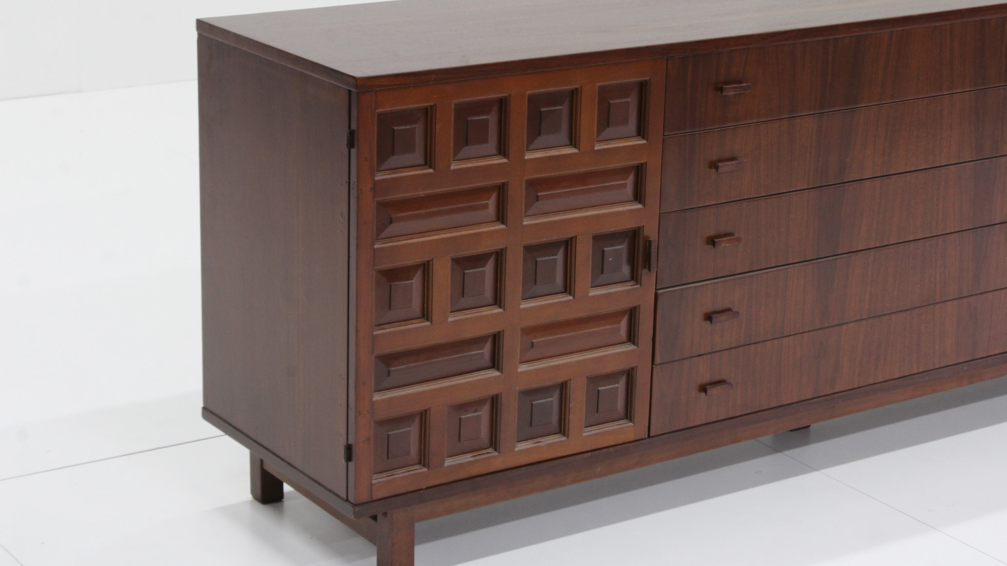 Spanish Brutalist Sideboard Dressoir image 4