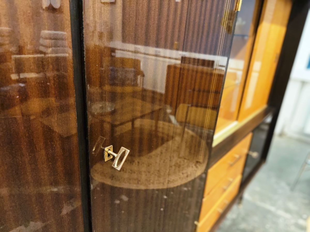 Mid-century Hoogglans High Board image 8