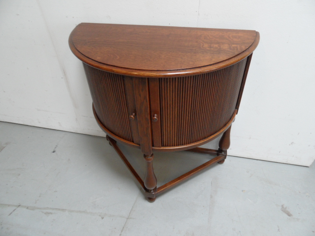 Eiken Halve Maan Tafel Met Rolluik image 3