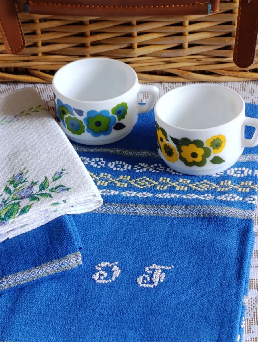 Vintage Unieke Picknickmand, Met Liefde Gerestyled image 16