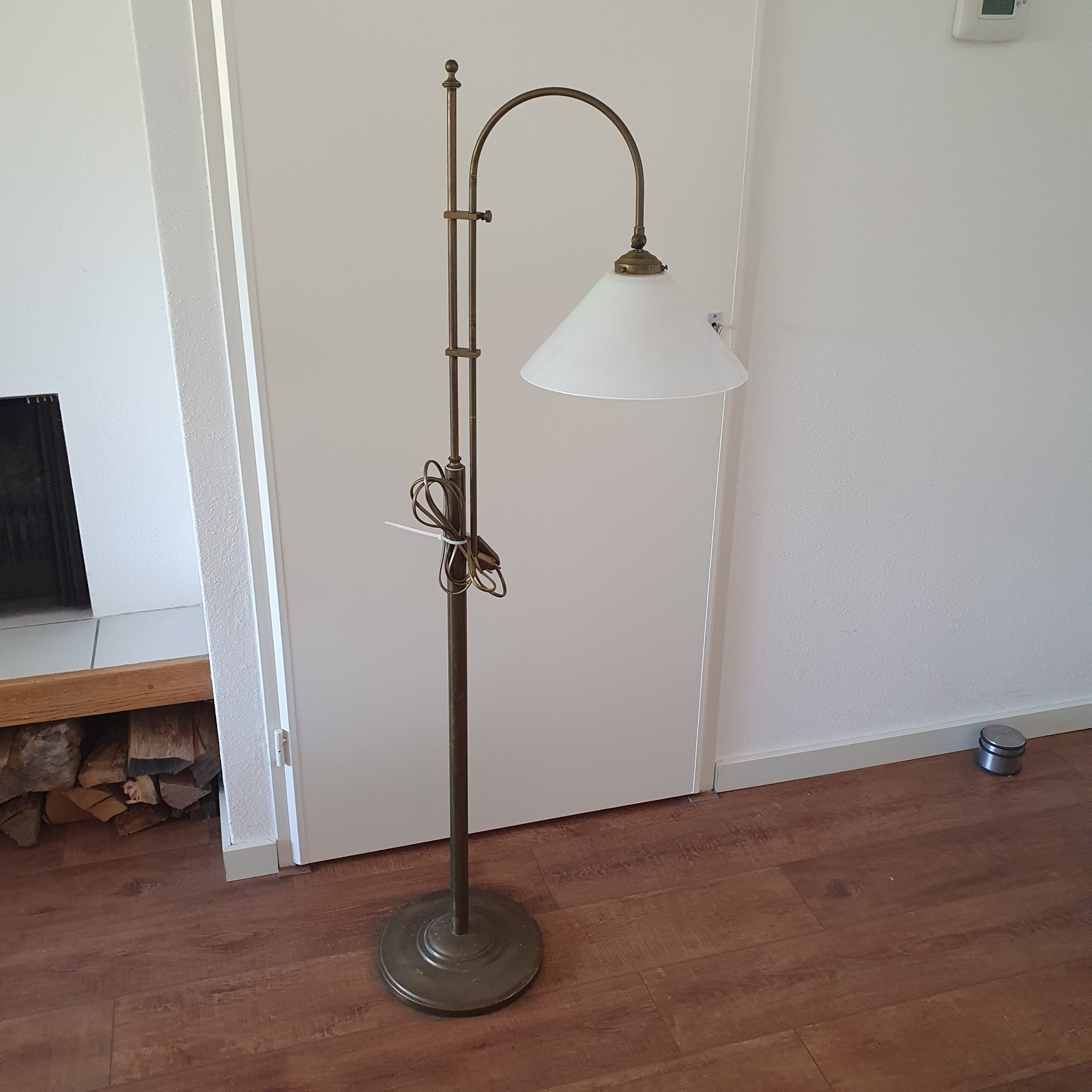 Vintage - Vloerlamp - Staande Lamp - Koper - Opaline Kap image 14