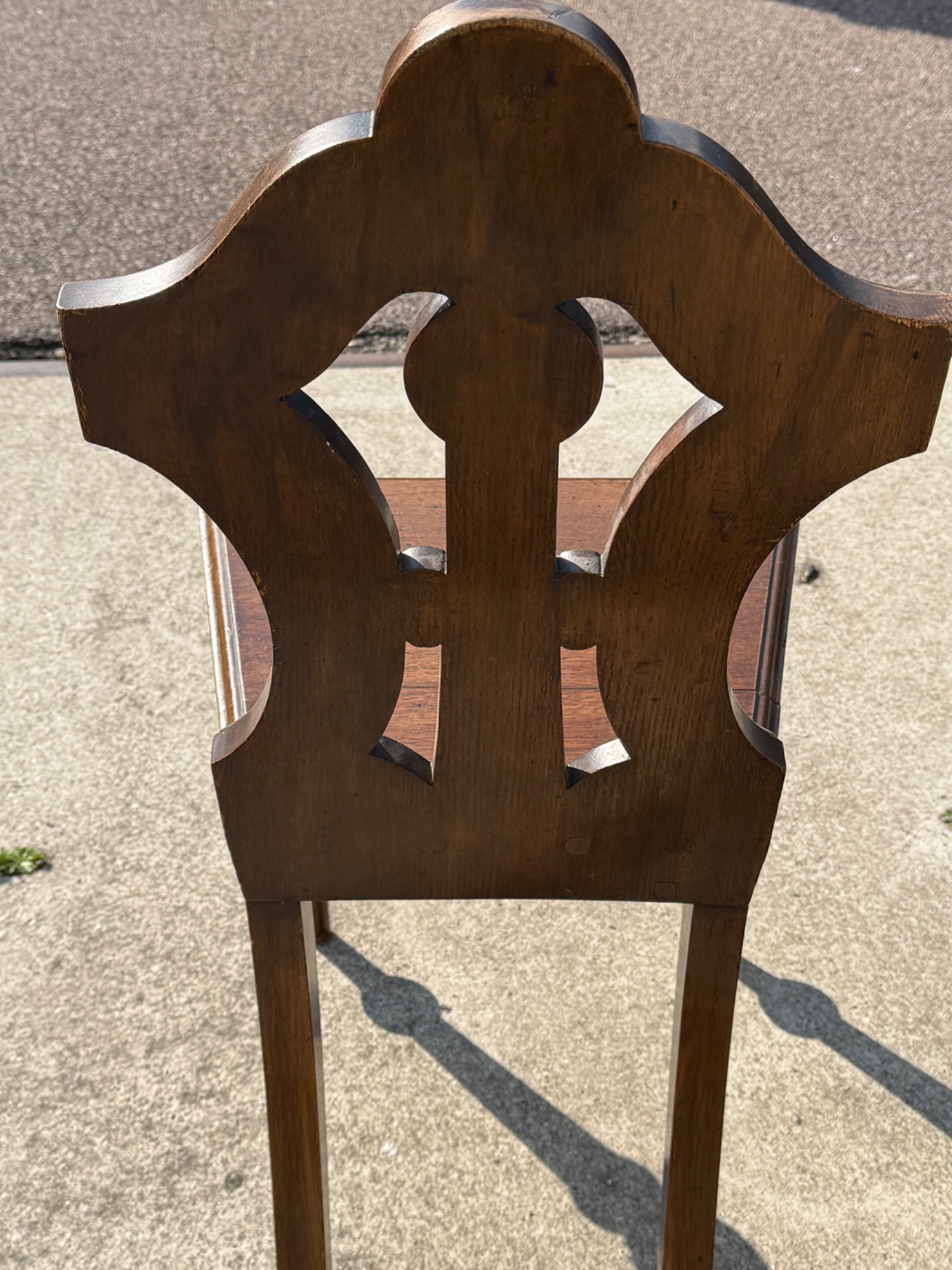 Fine William Iv Pierced And Carved Mahogany Shield Back Hall Chair image 3