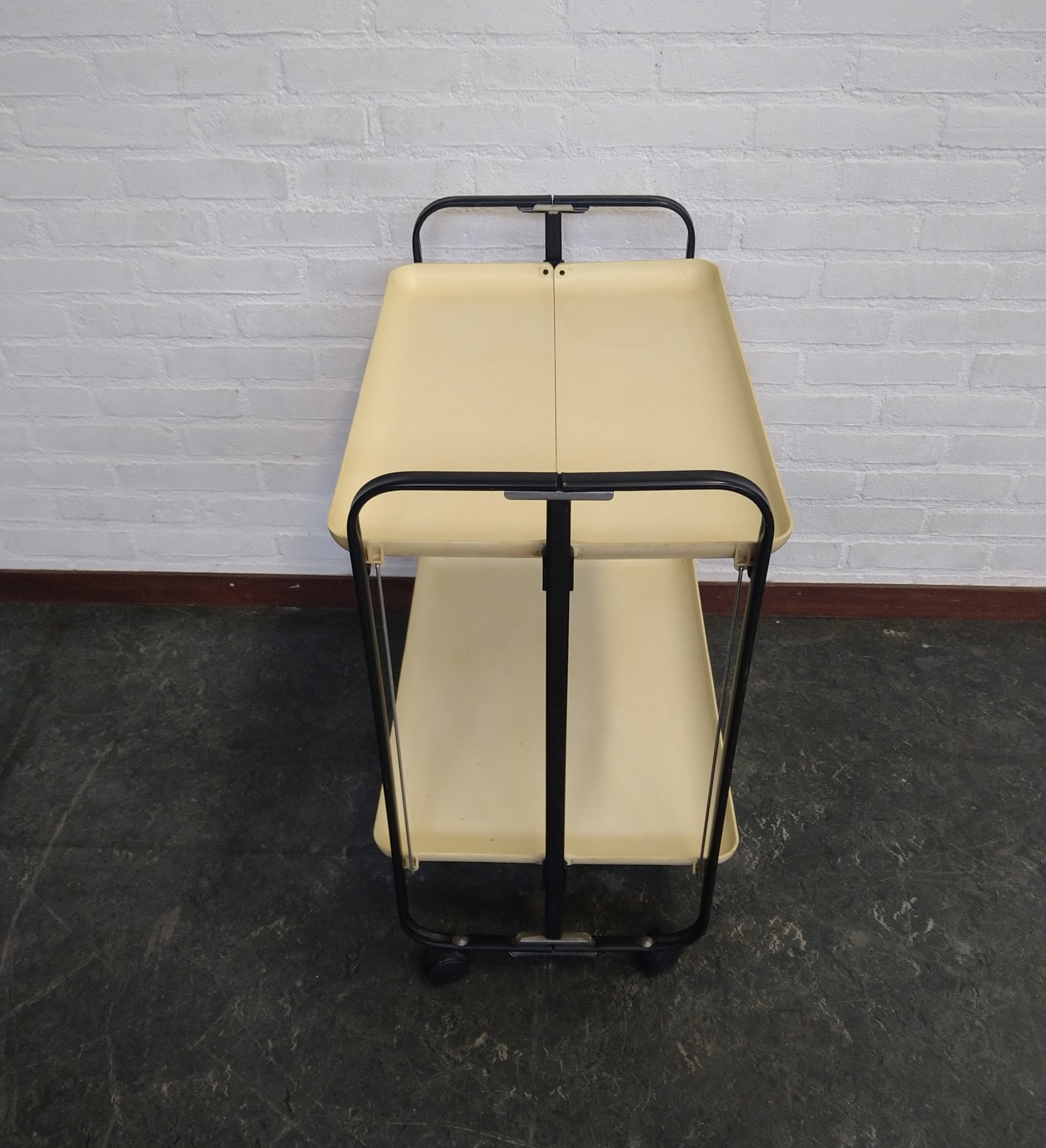 Vintage Serveerwagen/trolley image 4