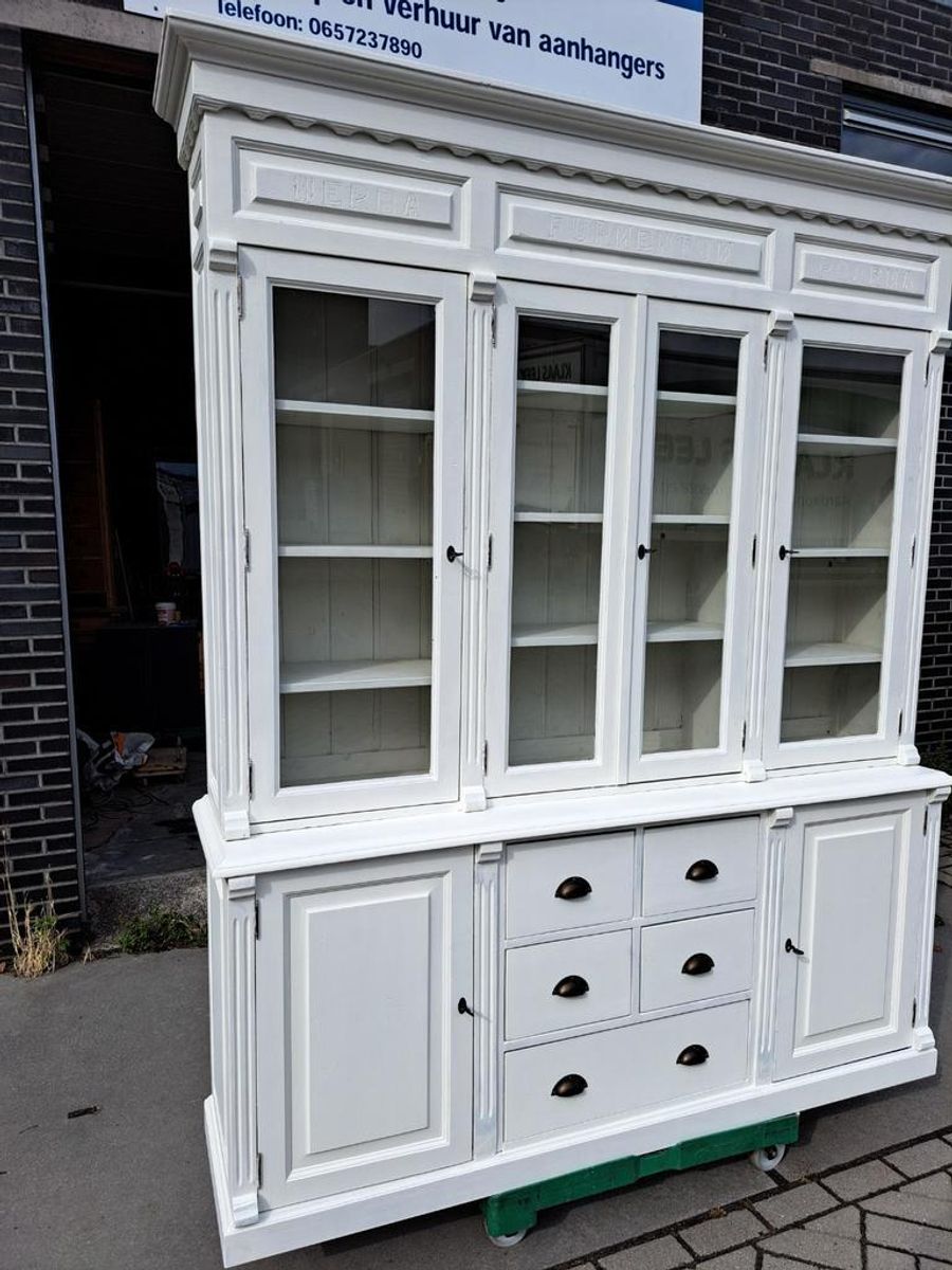 Witte Grenen Apothekerskast Herba Furmentum Pharma image 14