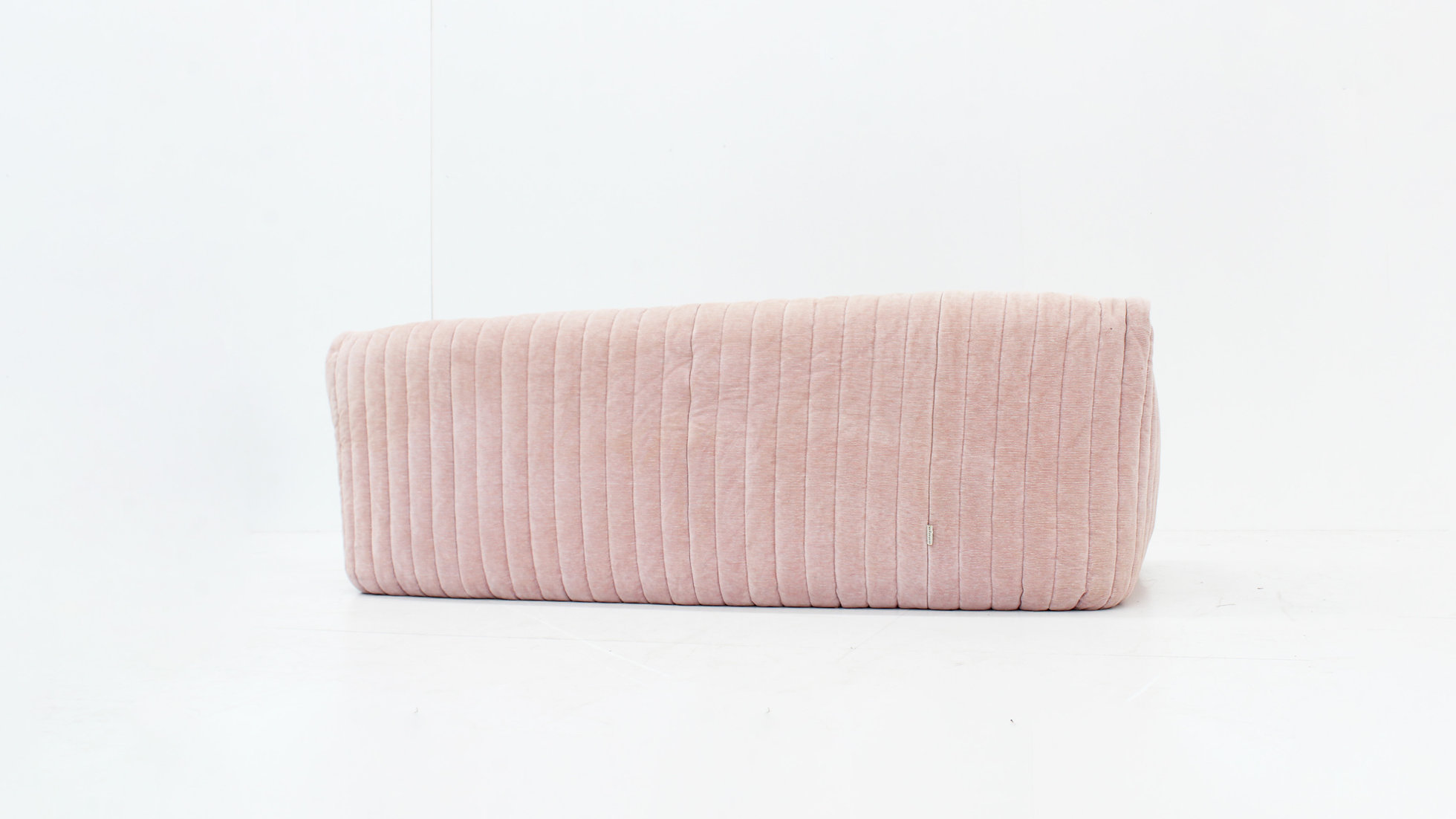 Vintage Cinna Sandra 3 Seater Sofa In Pink Fabric By Ligne Roset image 2