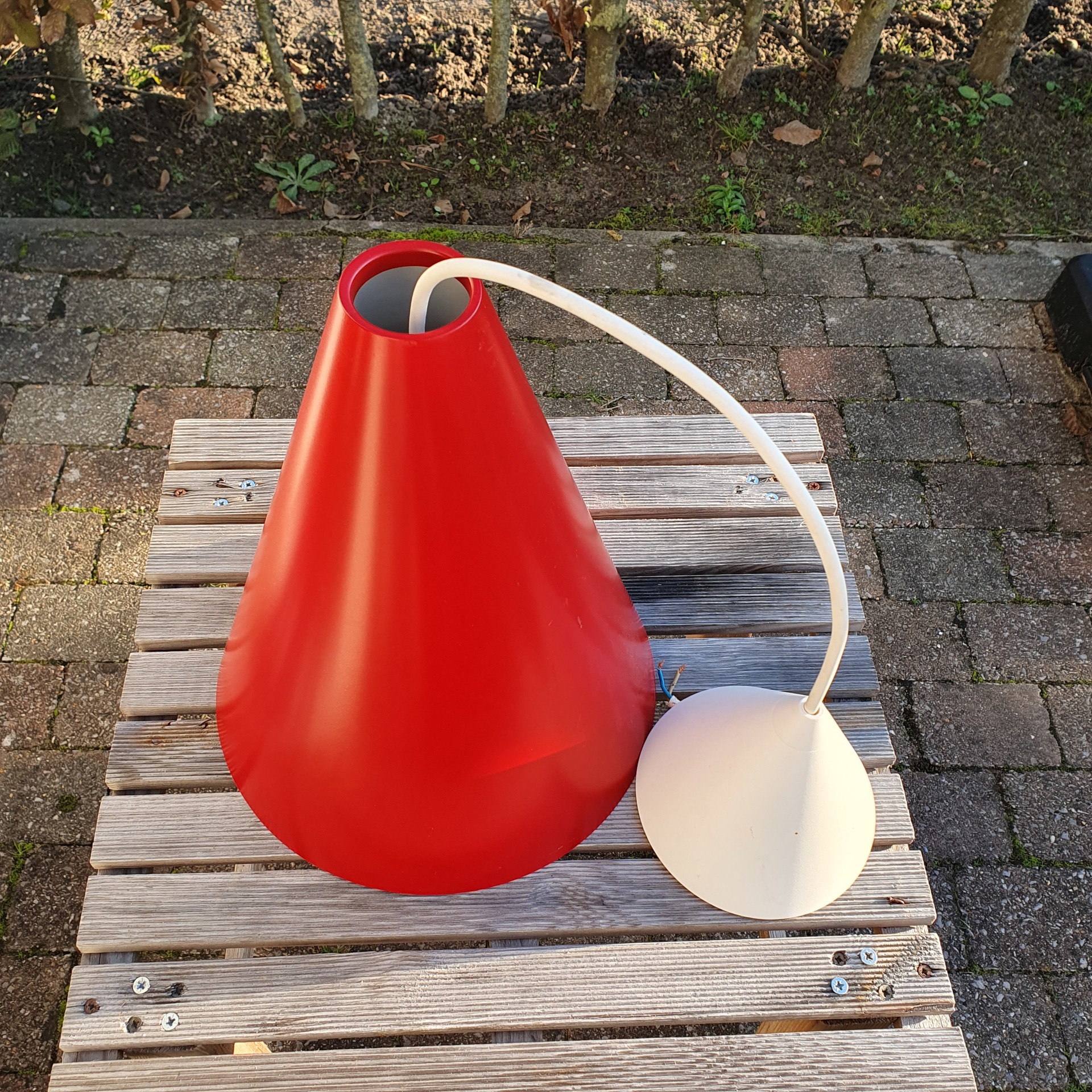 Vintage - Hanglamp - Kegelvorm - Rood - IKEA image 3