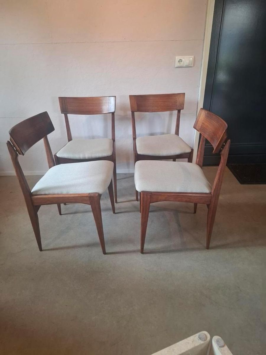 4 Awa Van Teeffelen Eetkamerstoelen image 4
