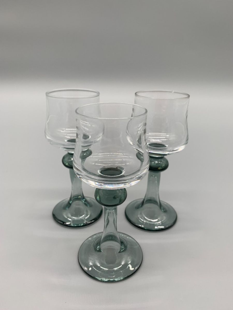 Set Vintage Kristal Glaasjes Grijs/blauwe Voet 3 Stuks image 2