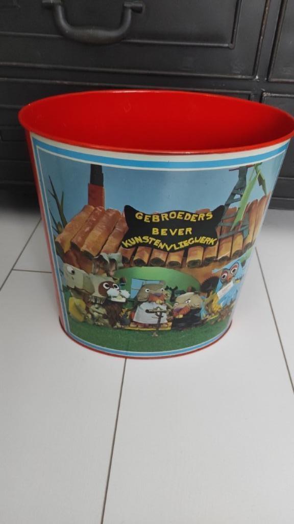 Vintage Prullenbak Metaal Fabeltjeskrant Tomado image 3