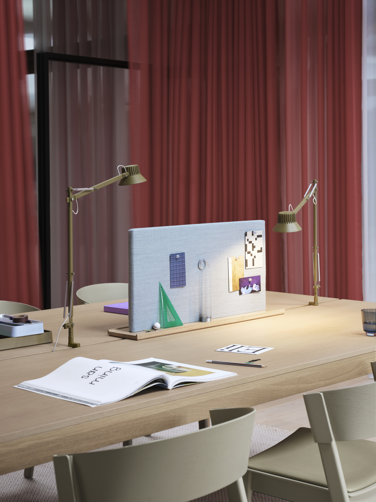 Muuto / Dedicate Table Lamp / Clamp / Brown Green image 8