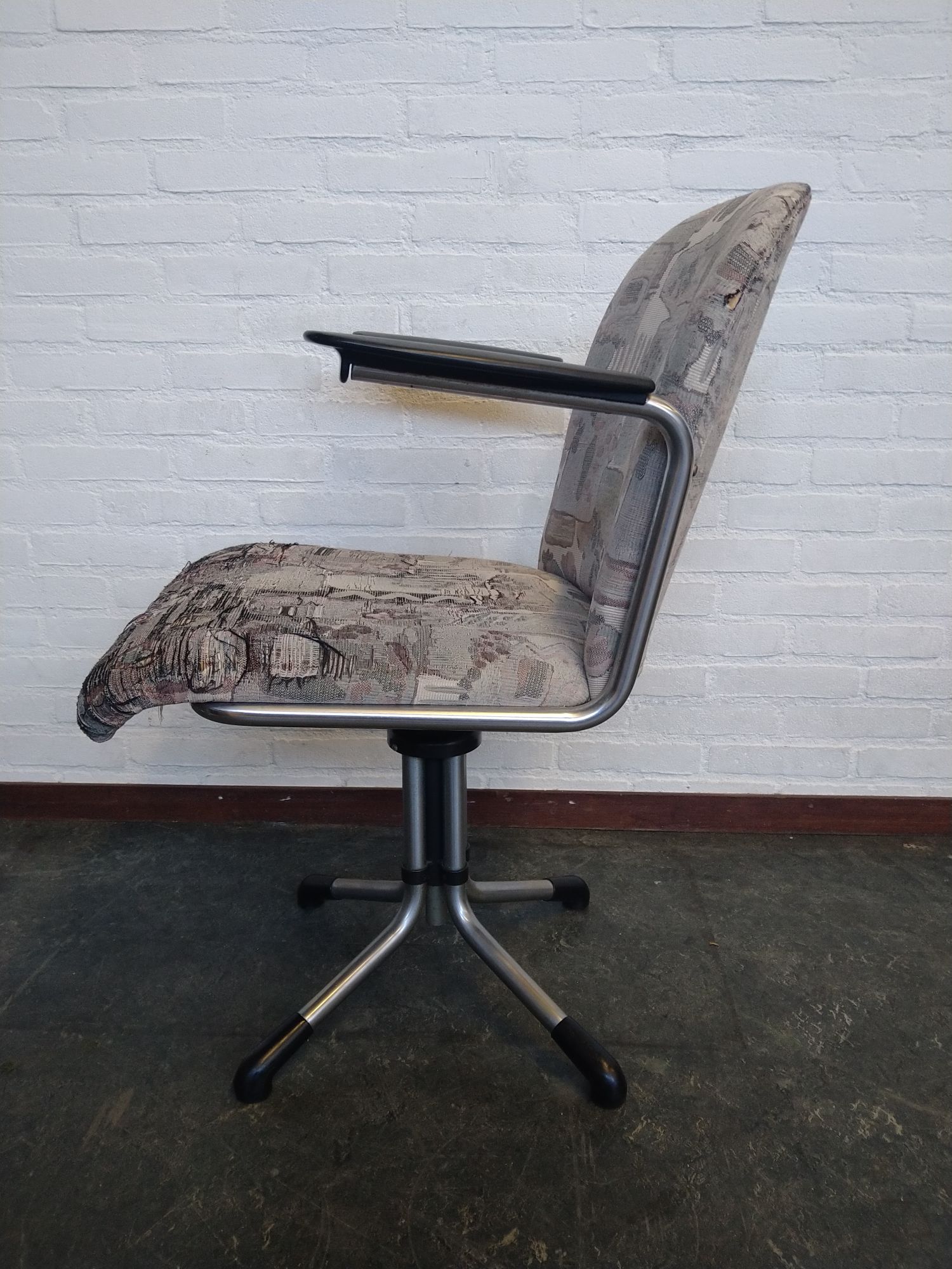 Gispen 356 Bureaustoel Met Bakelieten Armleuningen image 8