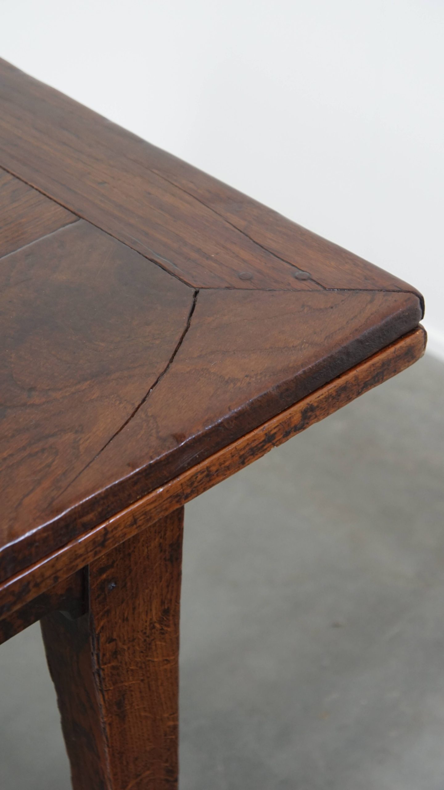 Antieke Franse Eikenhouten Uitschuifbare Xxl Eettafel Uit Eind 18e/ Begin 19e Eeuw image 17