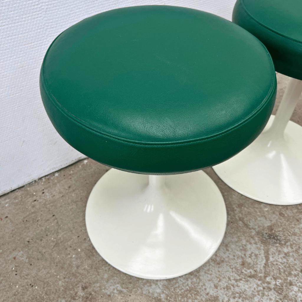 2x Vintage Tulpkrukje Space Age, Voet Wit Skai Zitting Groen image 5