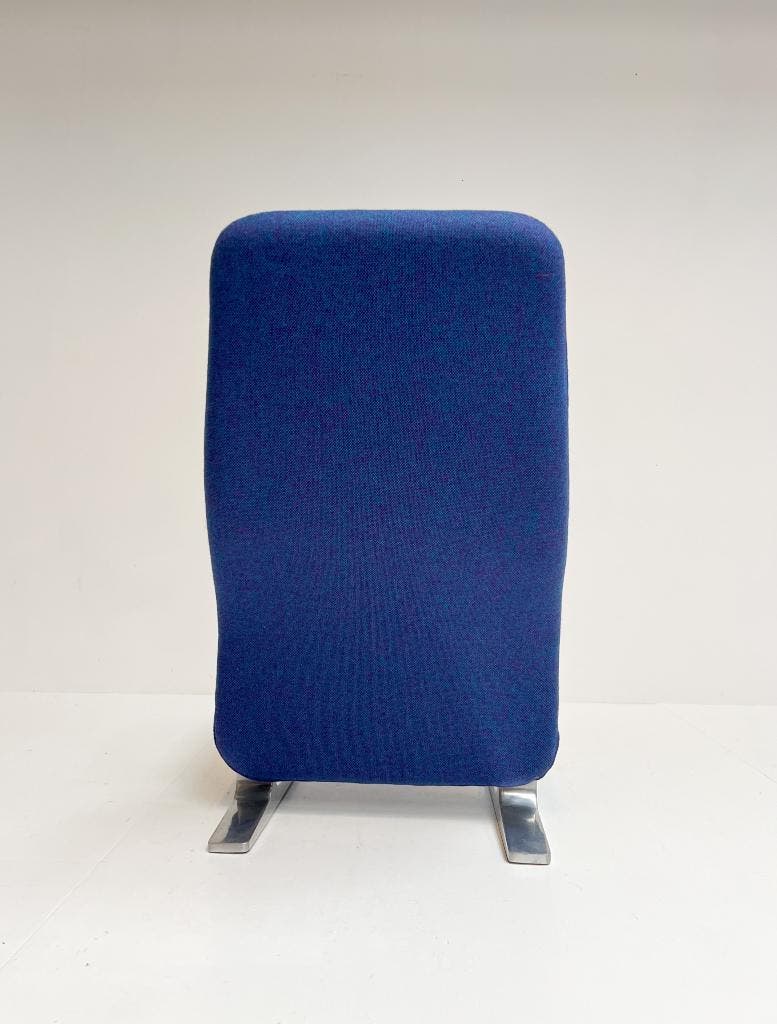 Opnieuw Gestoffeerde Artifort Concorde Fauteuil, 1960's image 8