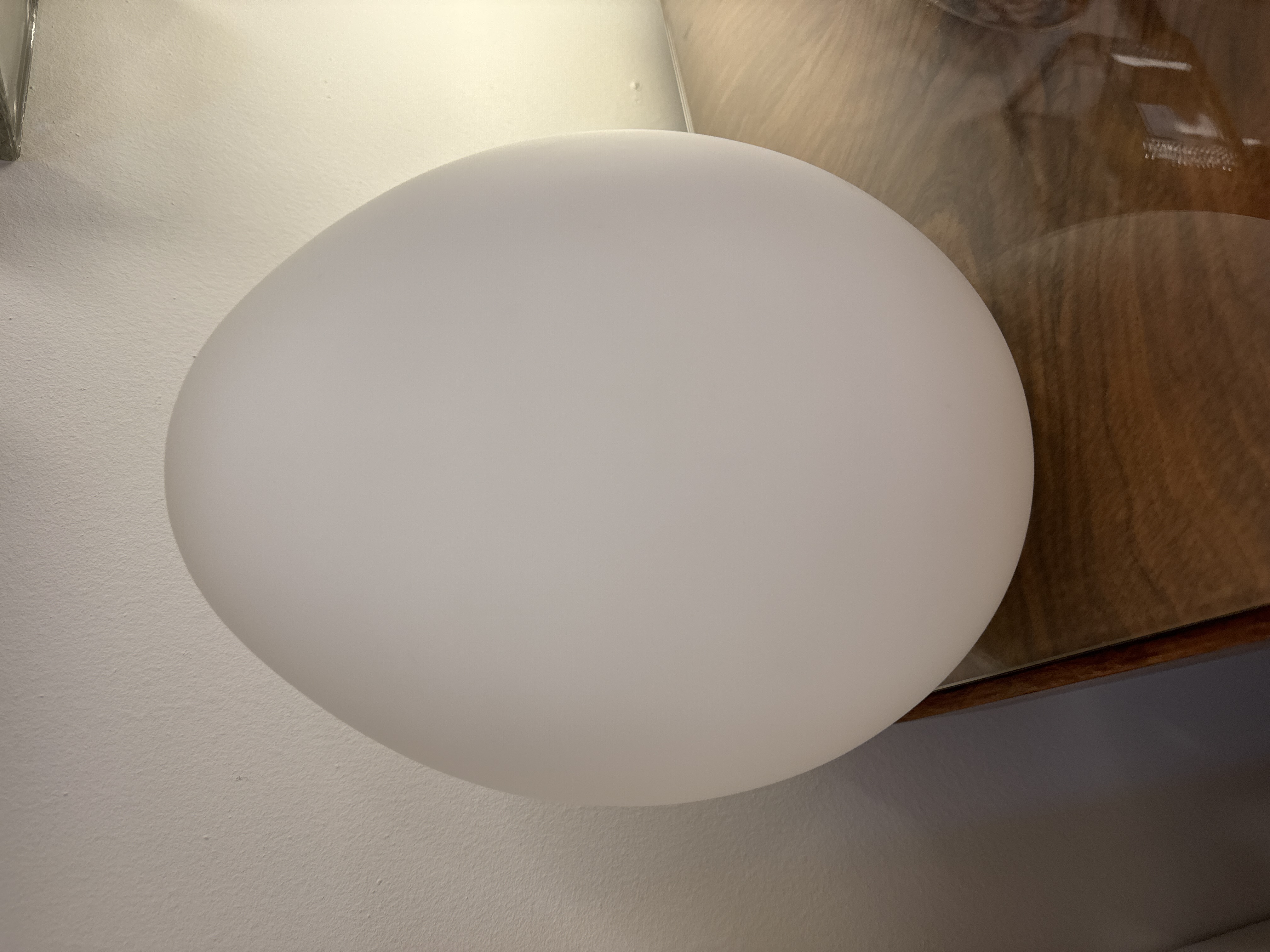 Egg Lamp Van ‘domec Luminaire’ (groot) image 3