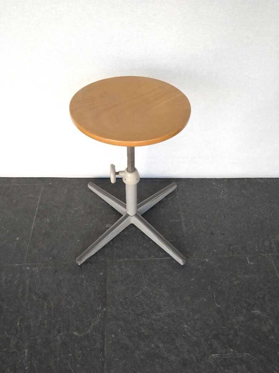 Friso Kramer Voor Ahrend De Cirkel Kruk image 4