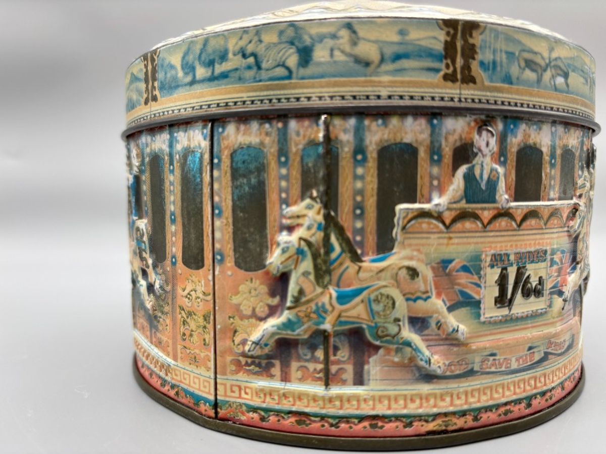 Blik Churchills Carrousel 50's image 7