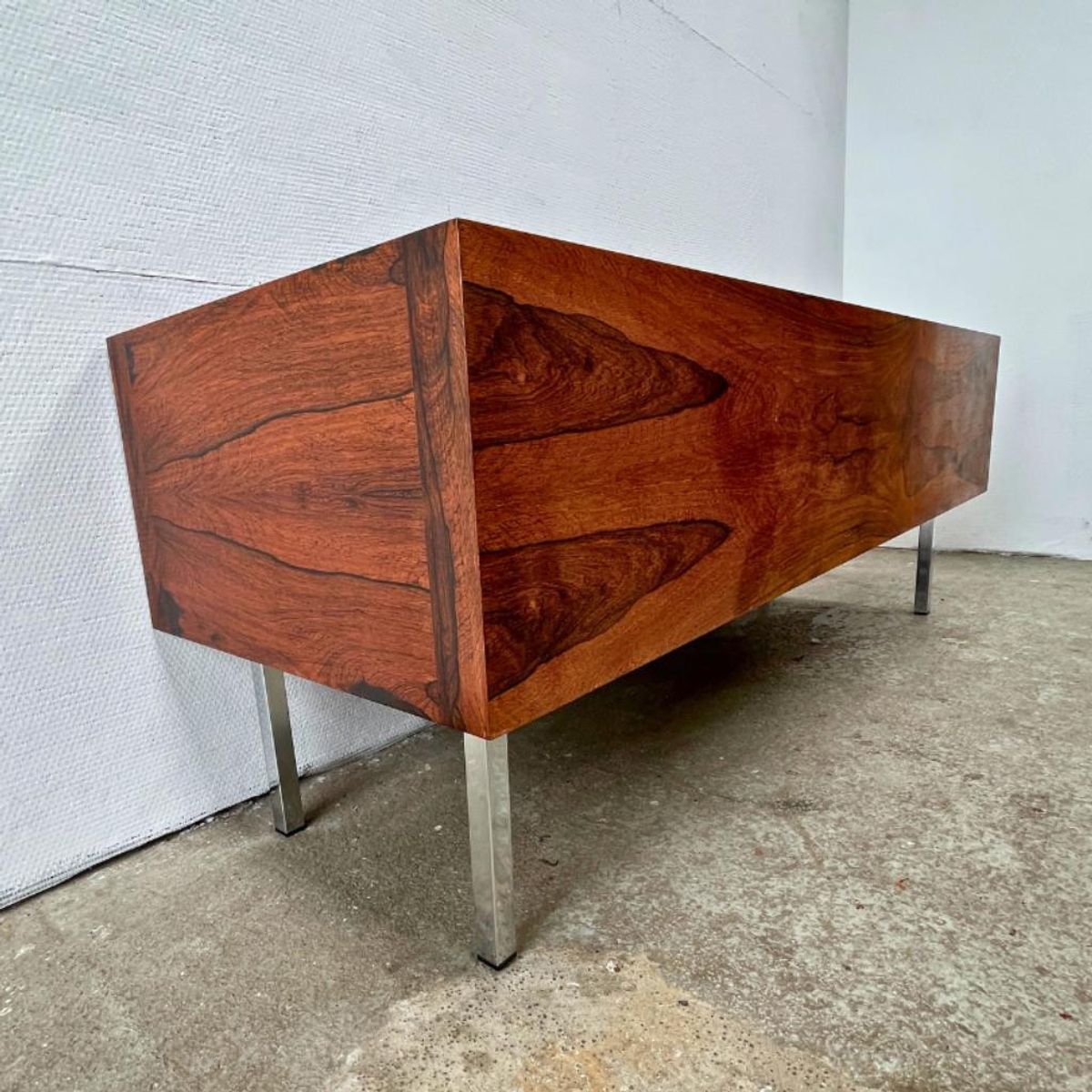 Midcentury Rechthoekige Xl Plantenbak Palissander - Chroom image 2