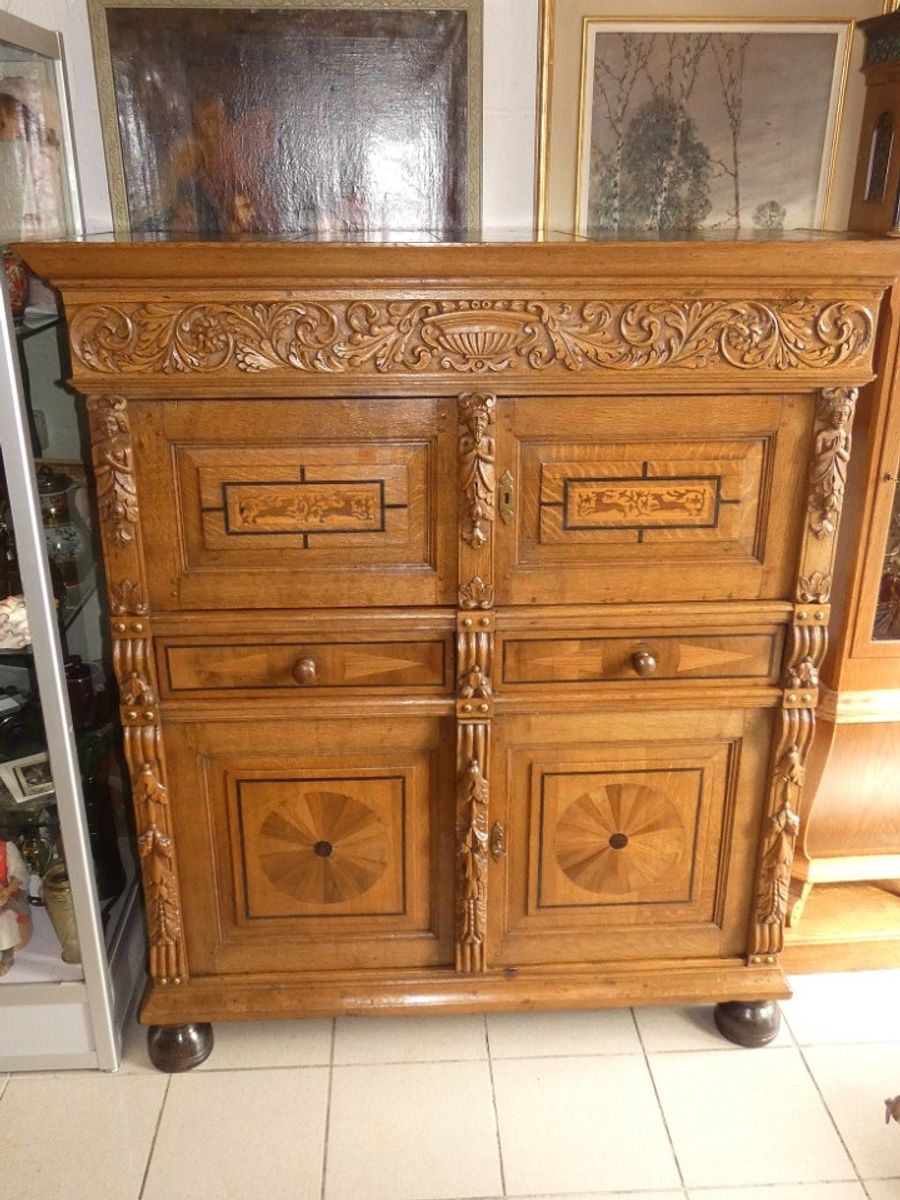 18de Eeuwse Zeeuwse 4deurs Kast Met Inlegwerk. image 6