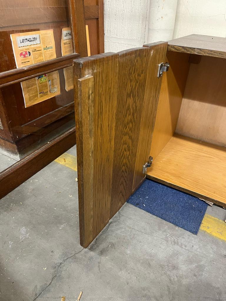 Vintage Hangende Muurkast / Wandkast In Hout image 13