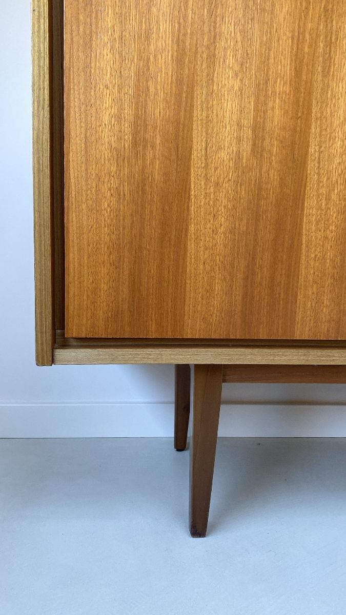 Vintage Houten Dressoir Met 3 Lades En 2 Deurtjes image 12