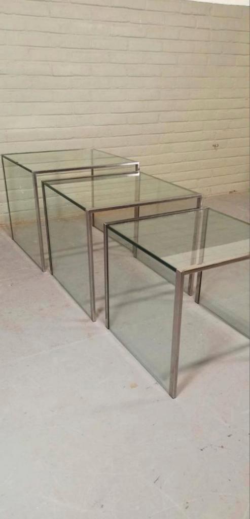 Vintage Glas En Chrome Mimiset Nesting Tables Bijzettafels image 6