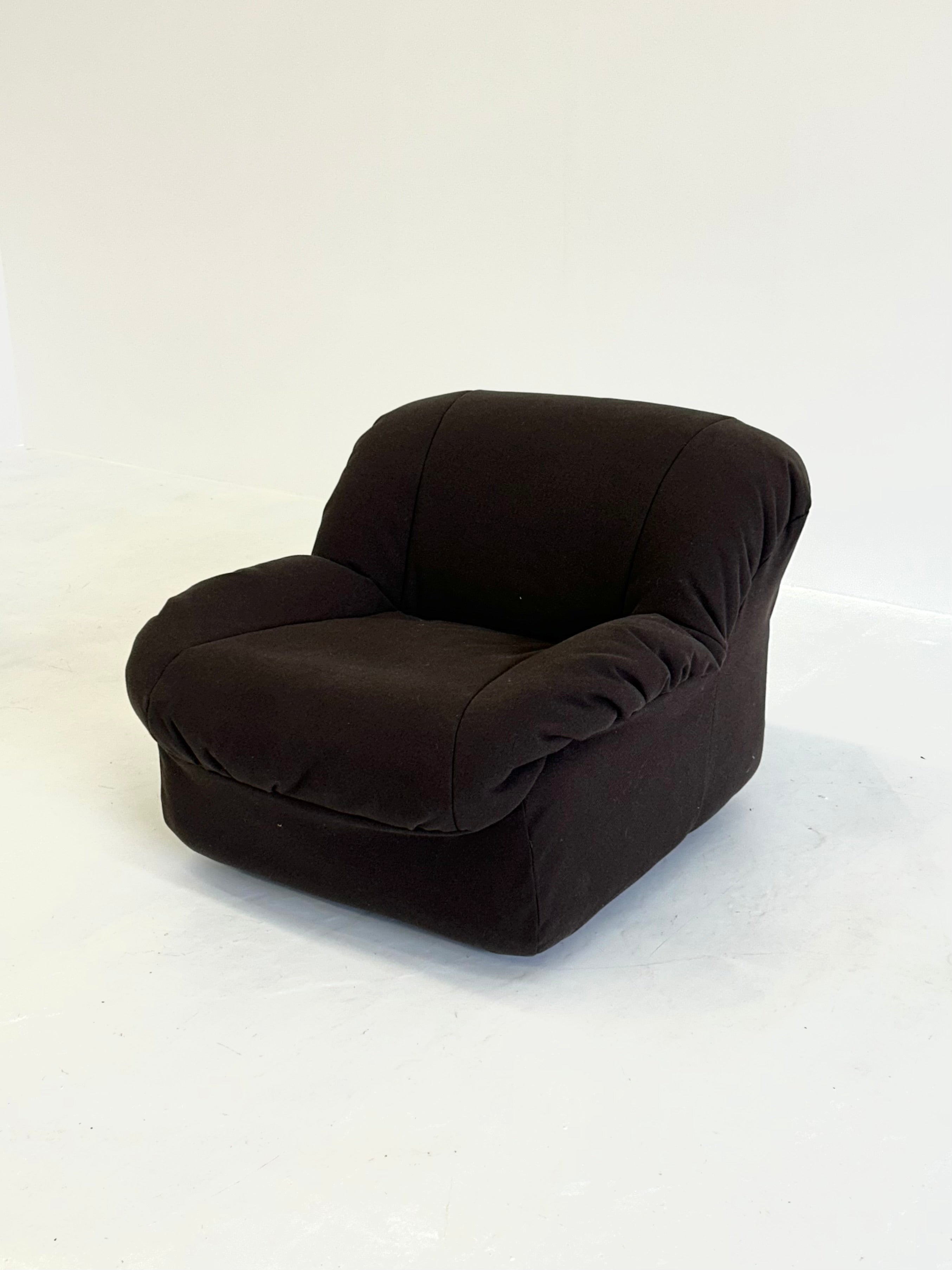 Caprice Fauteuils In Donkbruin Door Henning Korch Voor SWAN image 3
