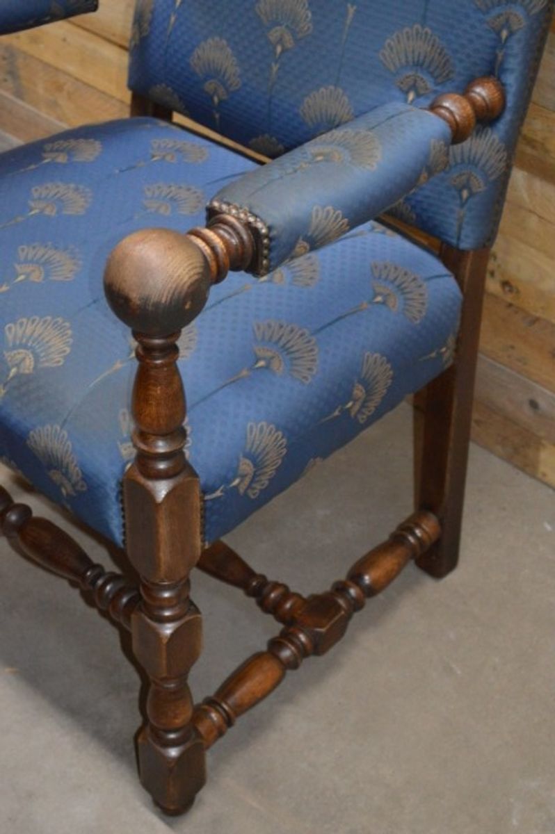 Robuuste Kasteel Armstoel Eiken Met Blauwe Stof image 5