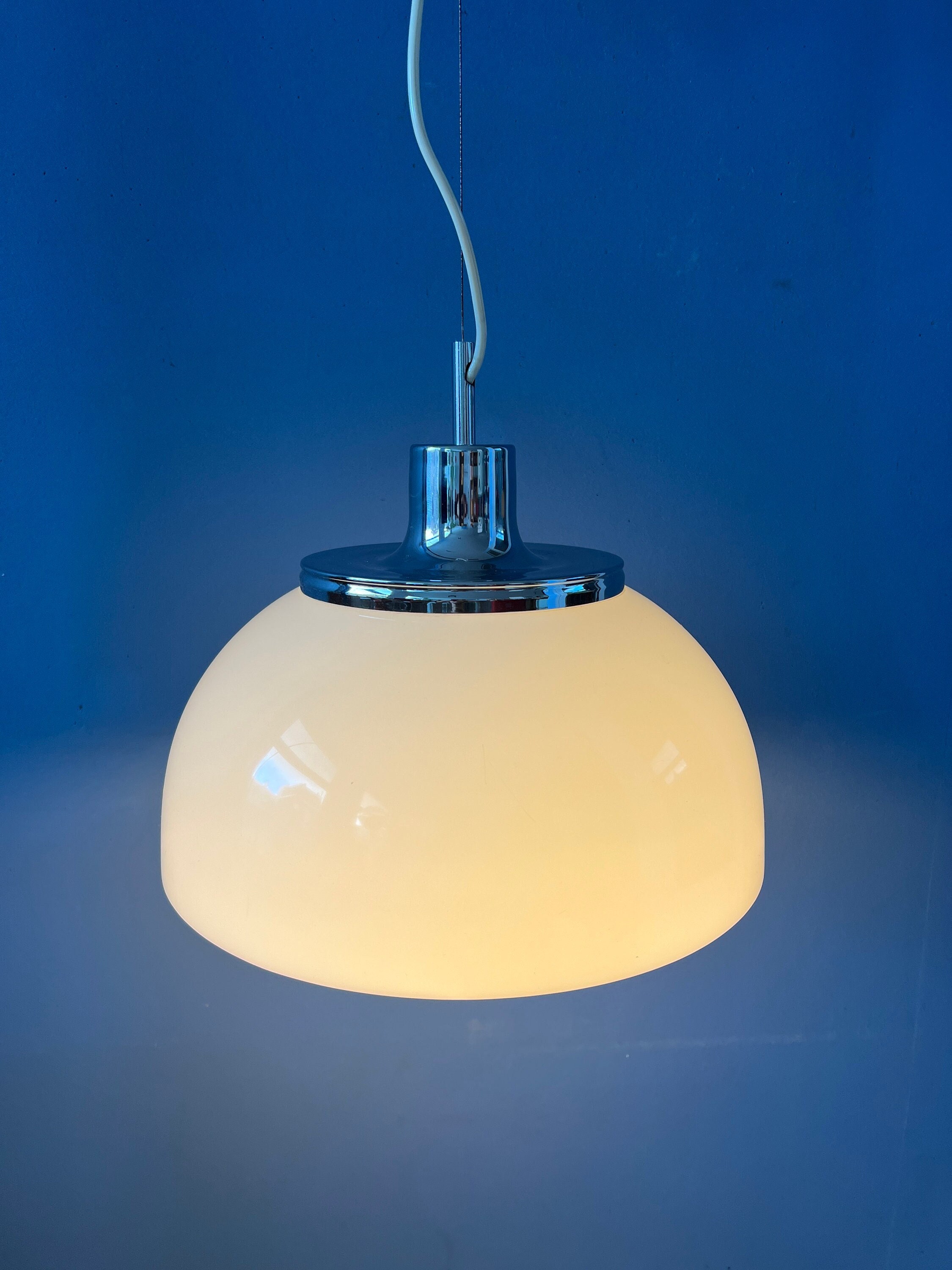 Mid Century Witte Guzzini Faro Plexiglas Hanglamp image 2