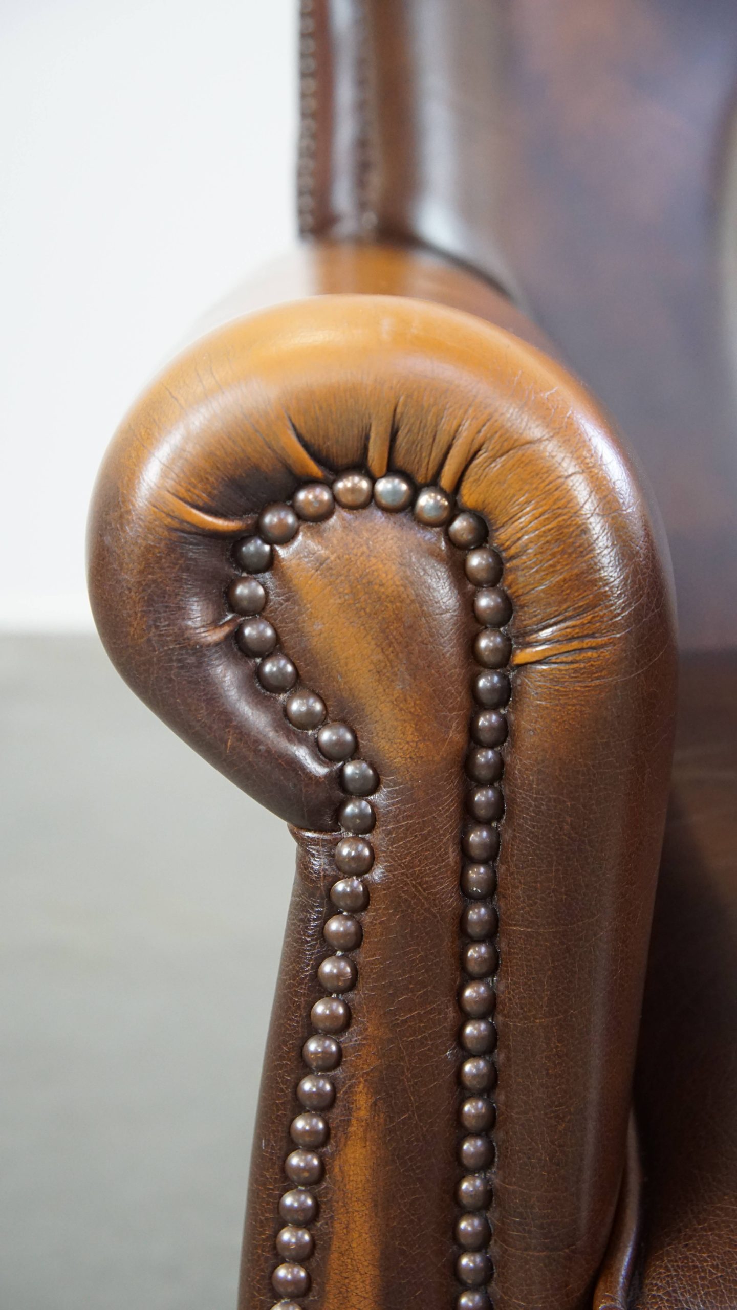 Donkerbruine Rundleren Engelse Stijl Fauteuil/armchair Met Een Robuuste Uitstraling image 12