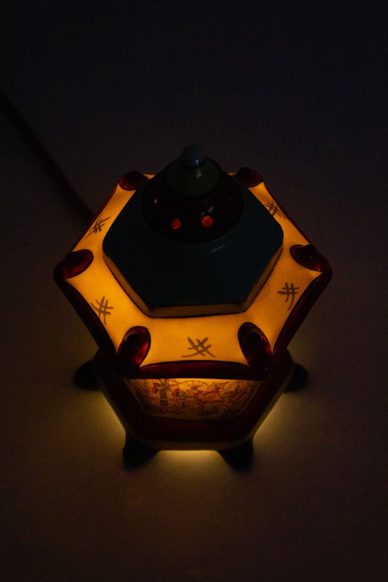 Elka Gdr Vintage Porseleinen Parfumlamp Pagode Met Japanse Voorstelling image 6