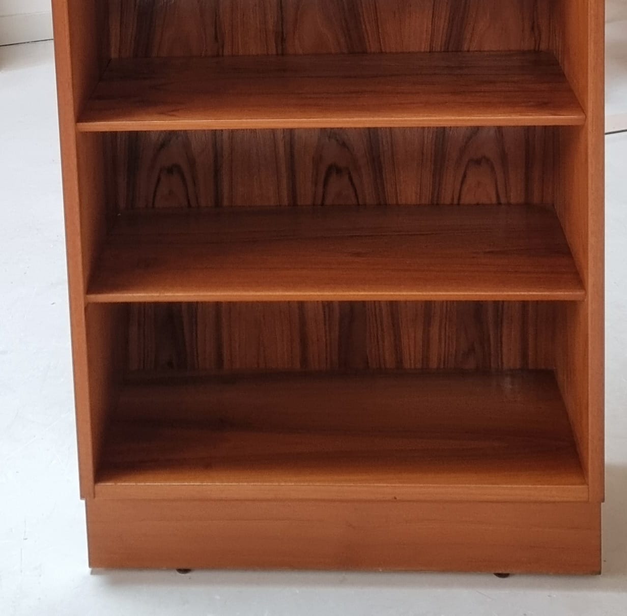 Mid Century Boekenkast image 21