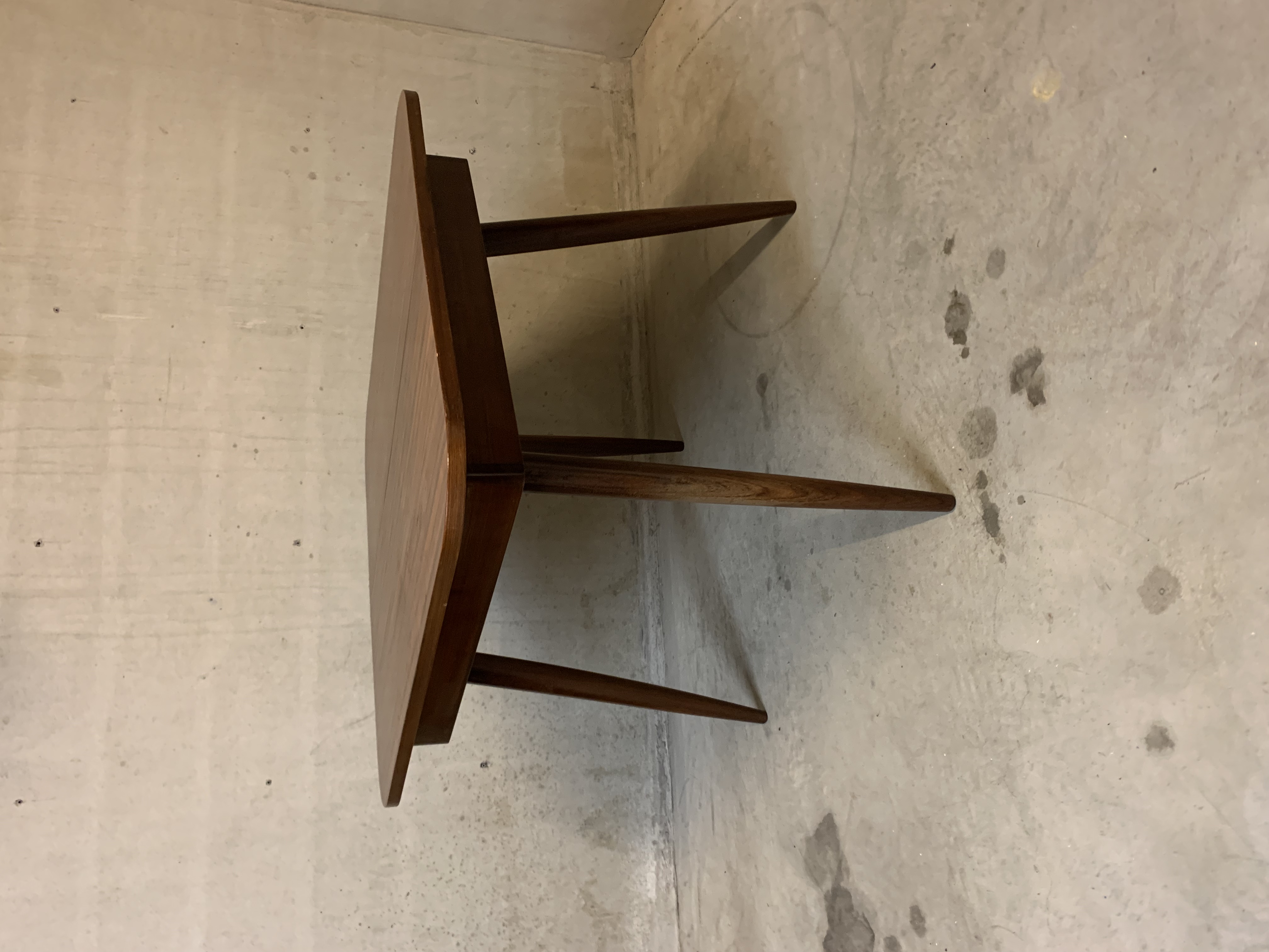 Louis Van Teeffelen Uittrekbare Eettafel Voor Webe image 10