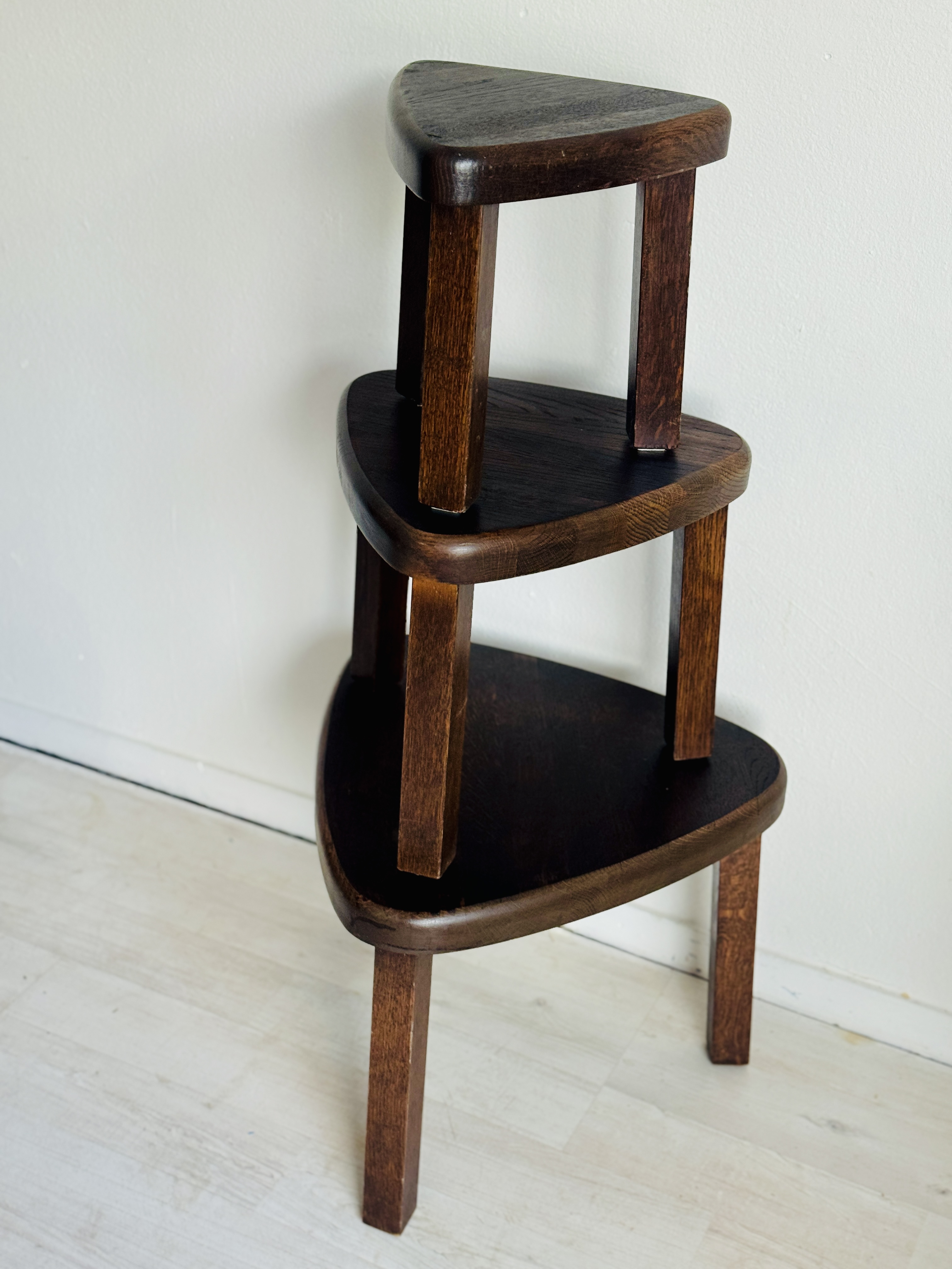 Set Vintage Bijzettafeltjes Nesting Tables Jaren 70 Brutalist image 9