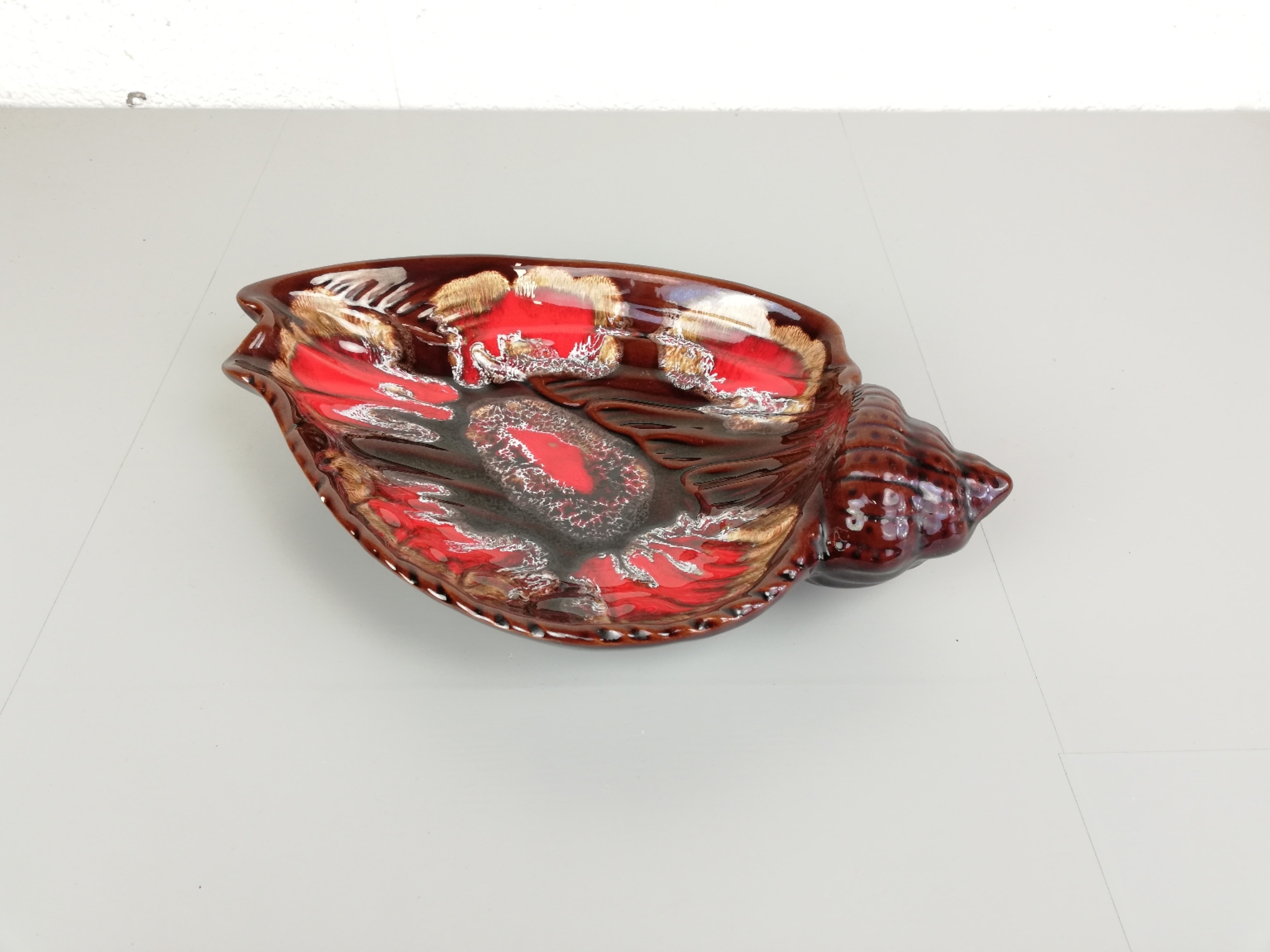 Vallauris Schaal 'Schelp' image 3