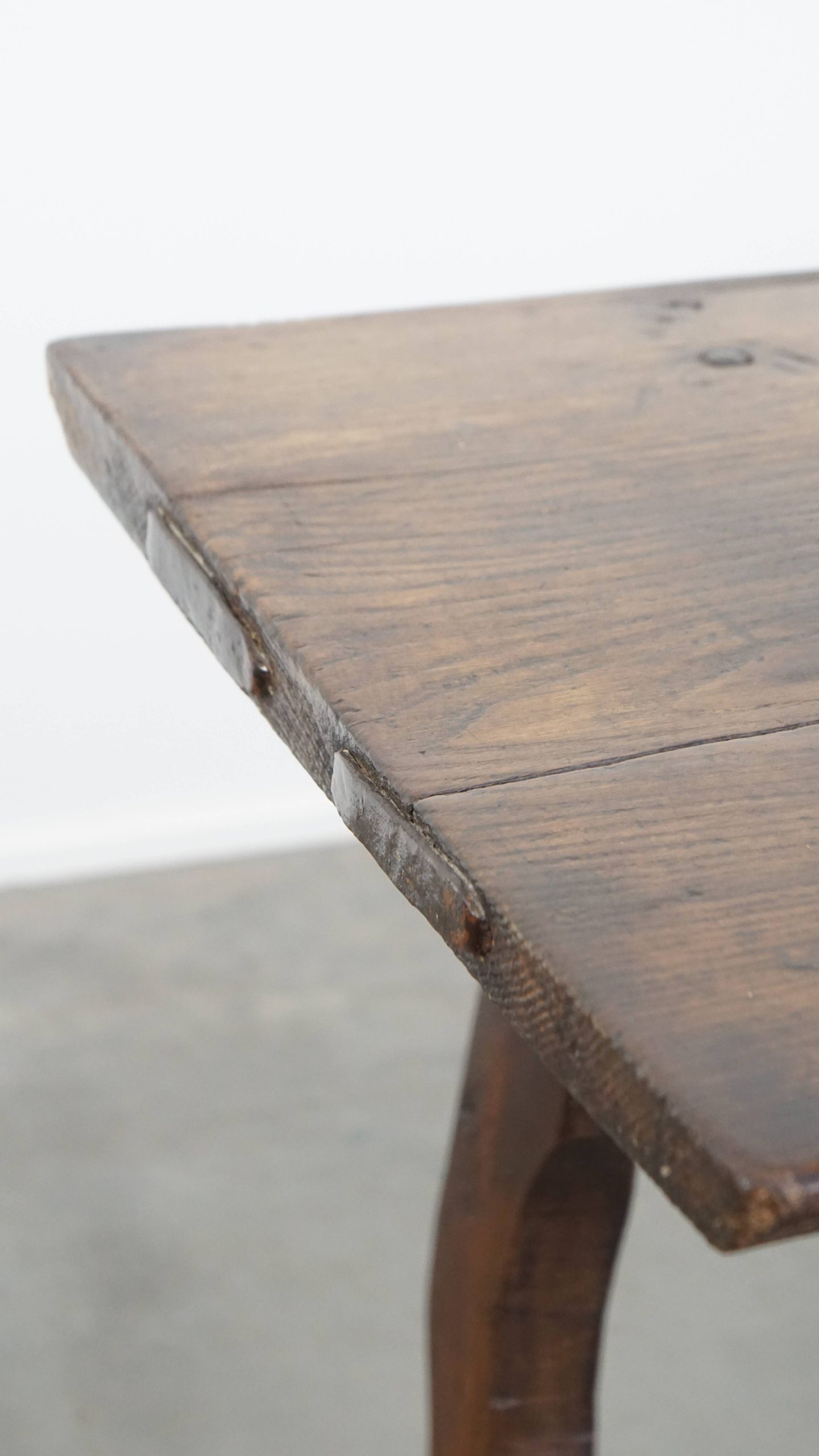 Karaktervolle 18e-eeuwse Antieke Spaanse Side Table/ Eettafel Met Een Prachtig Patina image 10