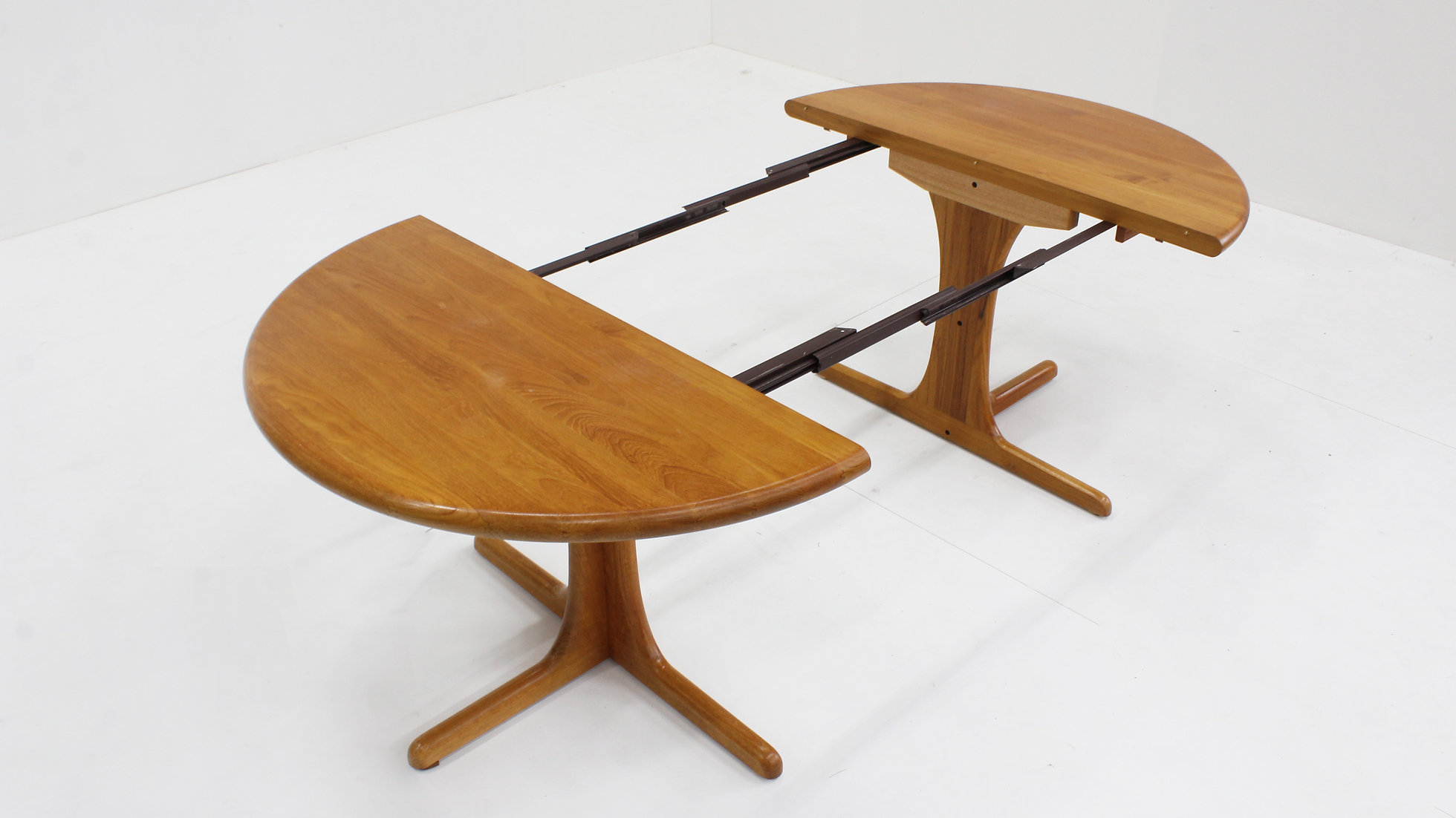 Vintage Deense Ronde Uitschuifbare Eettafel Tafel Massief Teak image 4